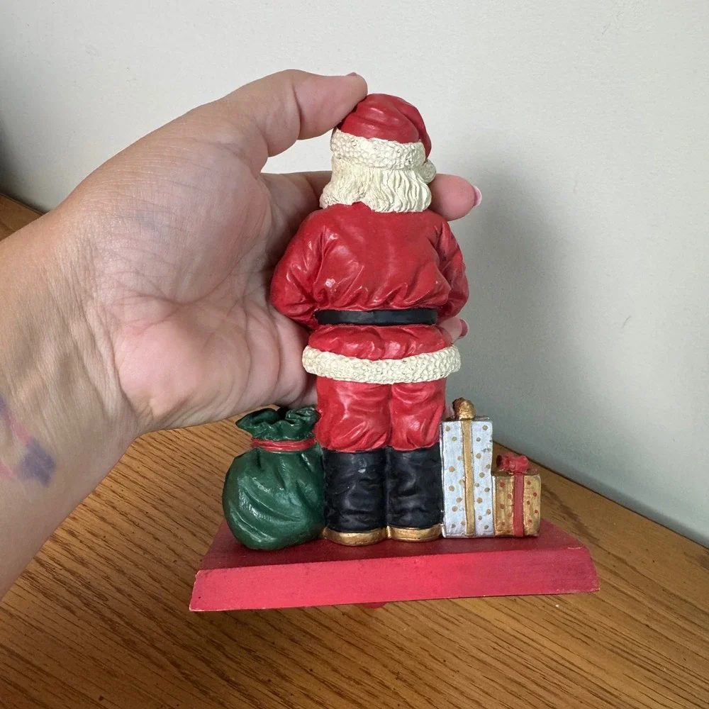 Vintage Style Santa Claus Resin Christmas Stocking Hanger Mantle Decor Red Green
